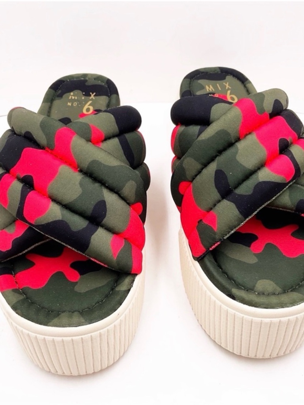 {Mix No.6.)Eira Camo Platform
Sandal Size 8